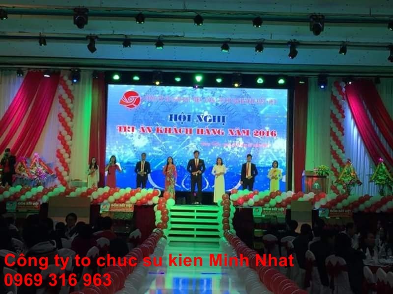 Tổ chức sự kiện Gốm Đất Việt tri ân khách hàng